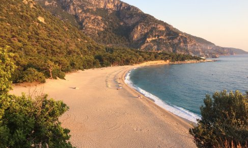 Hidden Gem of The Riviera: Kidrak Bay Guide